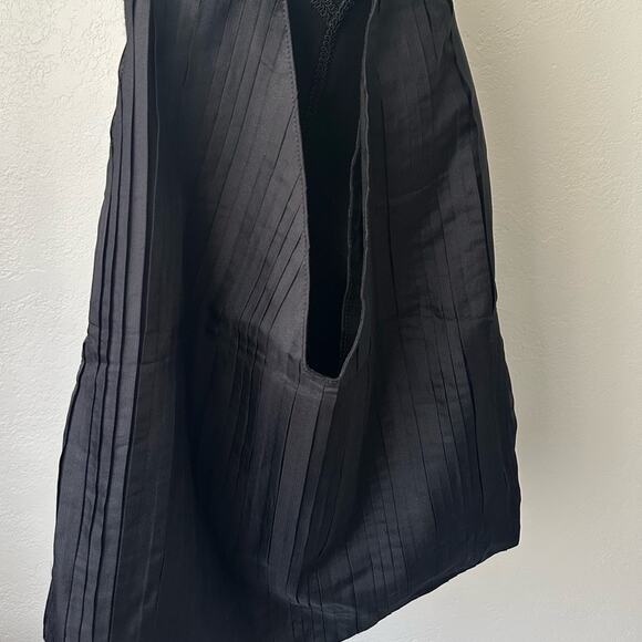 The Row Bindle Pleated Silk-organza Shoulder Bag in Black Suede inside Knot Top - Picture 7 of 14